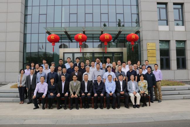 157112544084998832Me.jpg 3.JPG