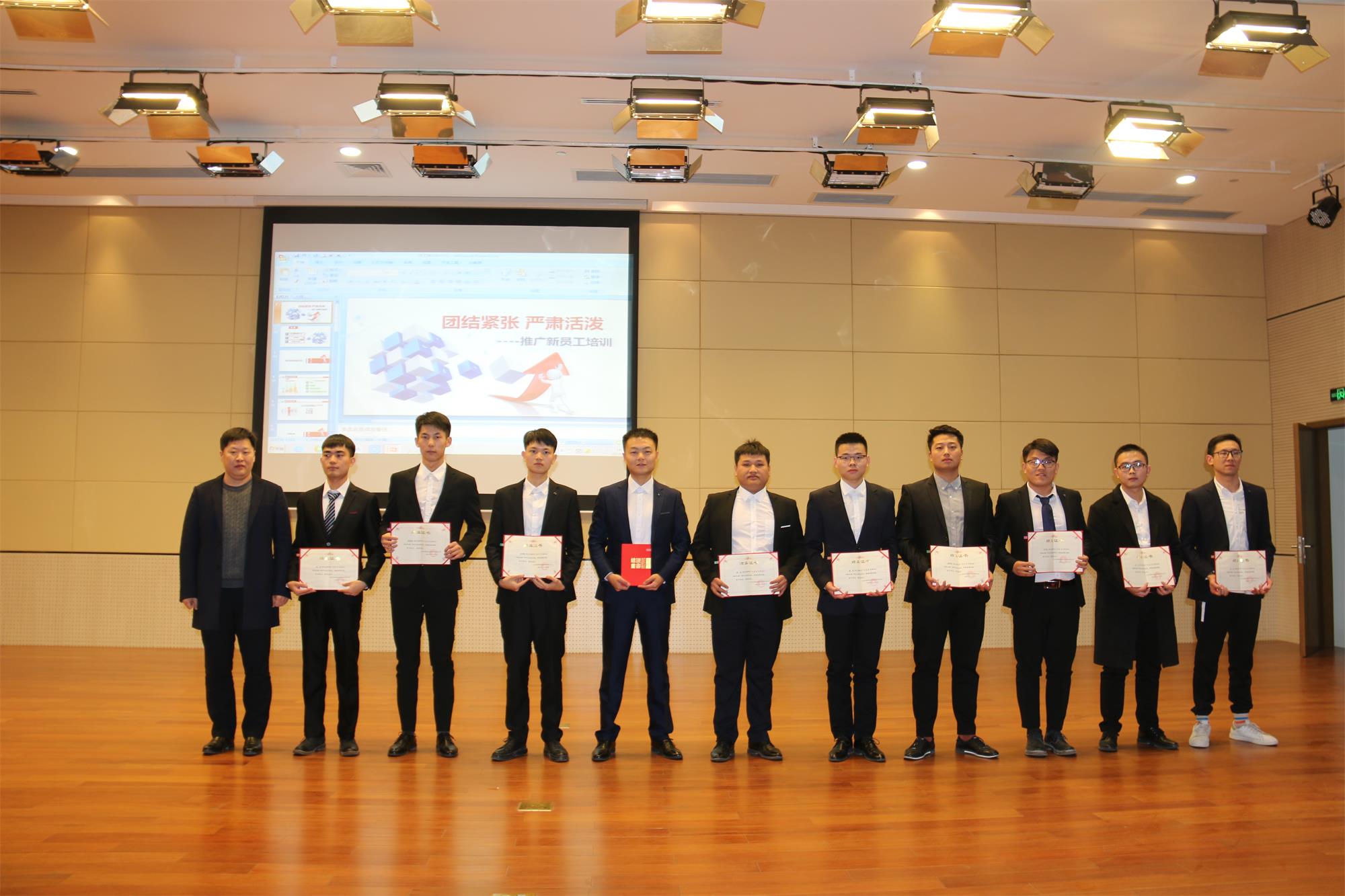 15761424715137718Iln.jpg 15761424715137718Iln.jpg