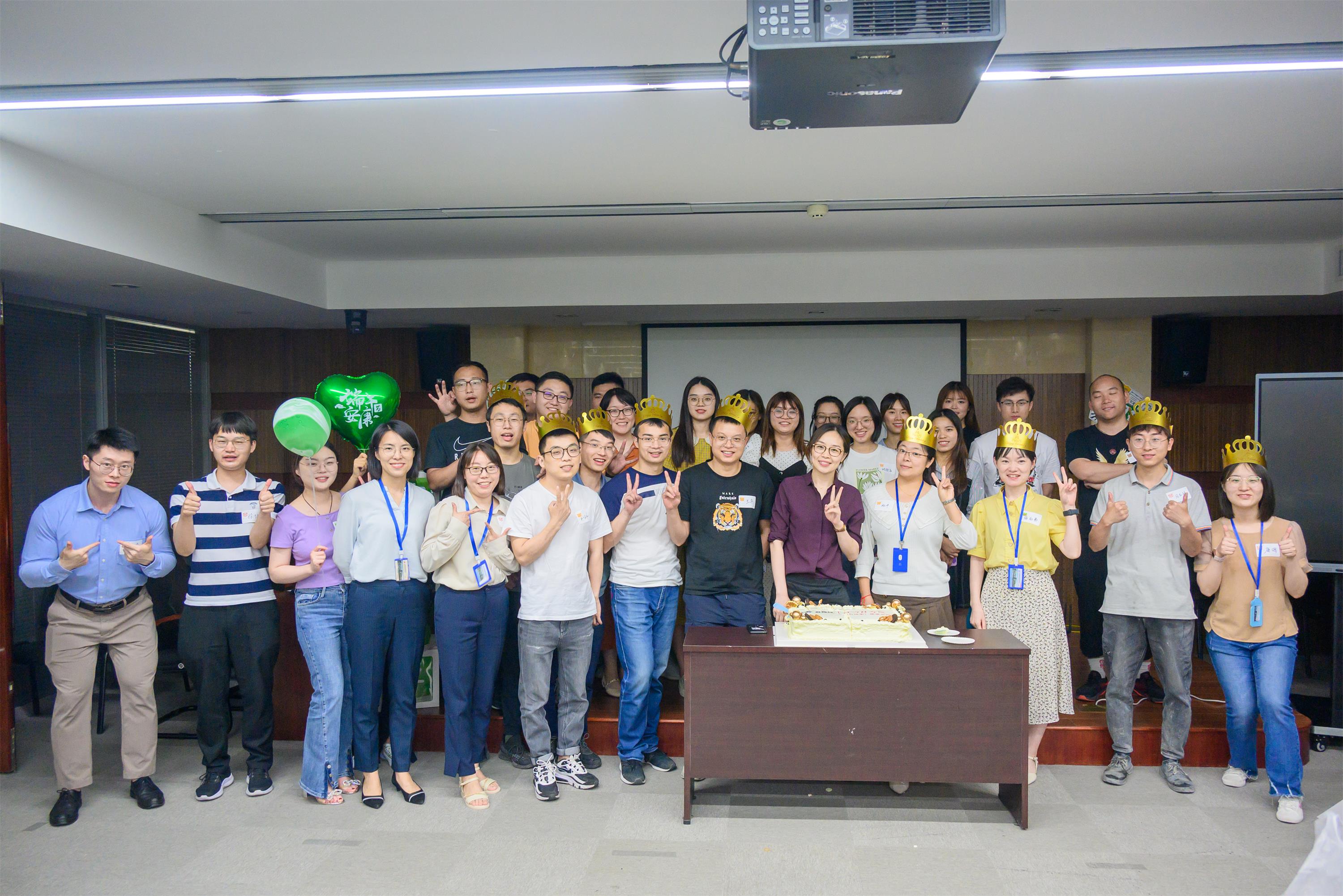 16233796826056492EP1.jpg 16233796826056492EP1.jpg