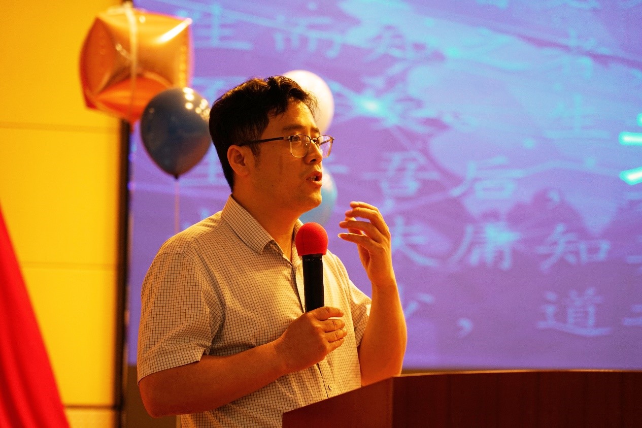 1632643010505124r39R.jpg 1632643010505124r39R.jpg