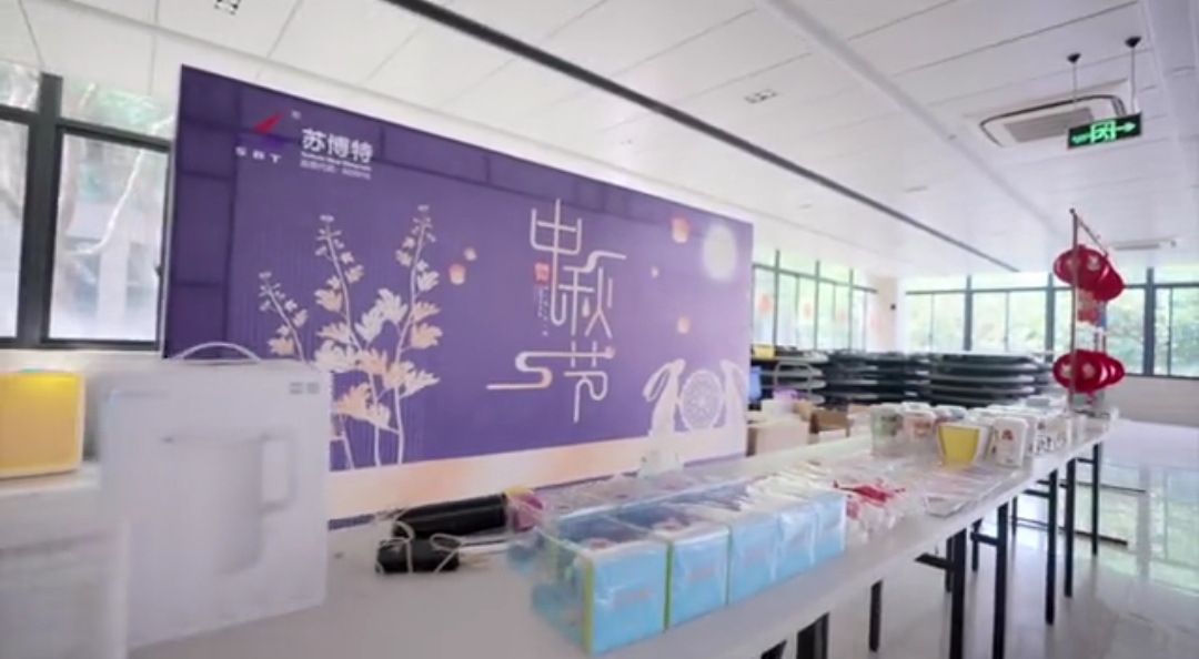 1632643650373032hxHZ.jpg 1632643650373032hxHZ.jpg