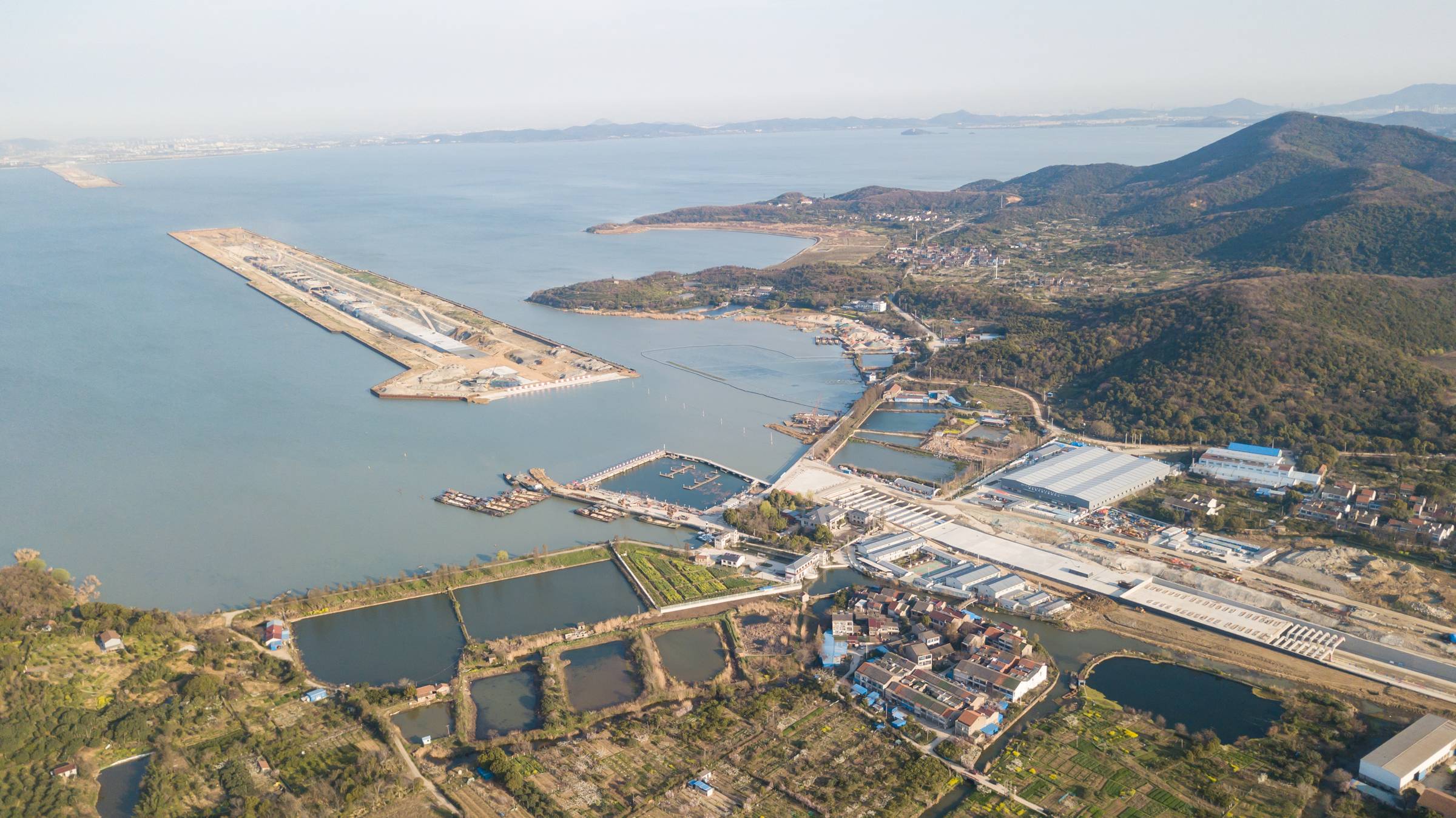 164082472442392818V9.jpg 164082472442392818V9.jpg