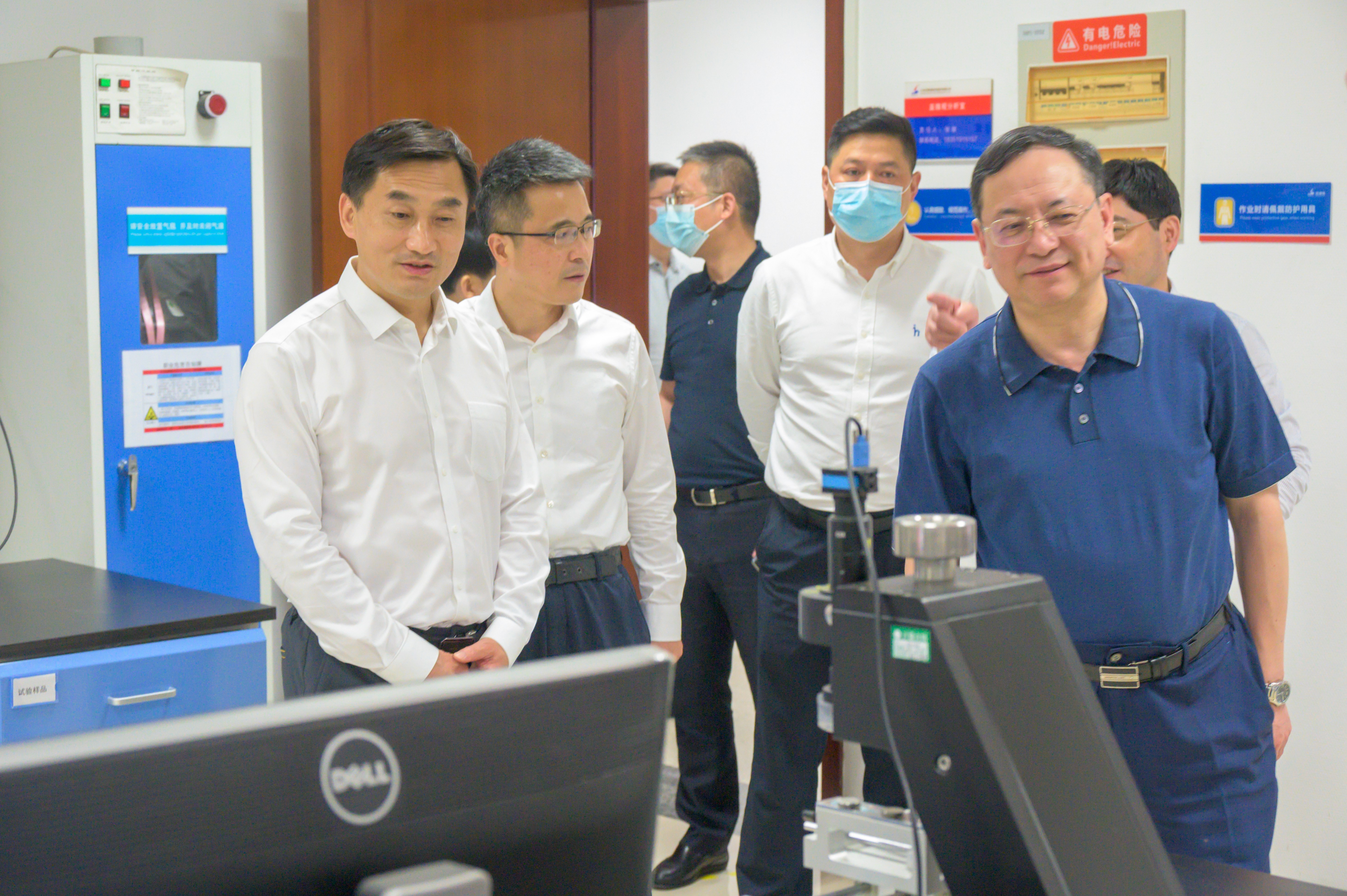 1653723905933359f8FM.jpg 1653723905933359f8FM.jpg