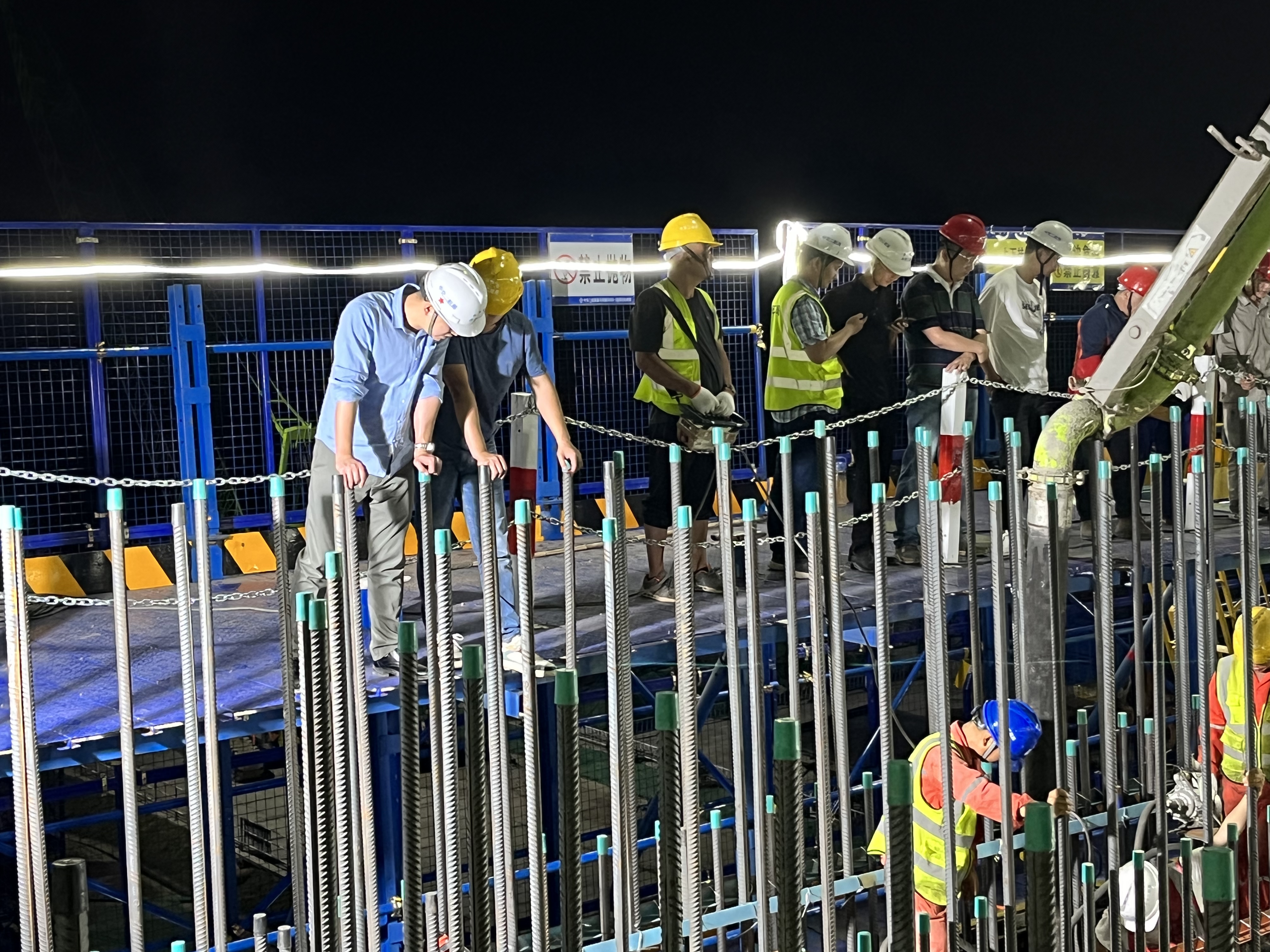 1662829908698099AY1B.jpg 1662829908698099AY1B.jpg