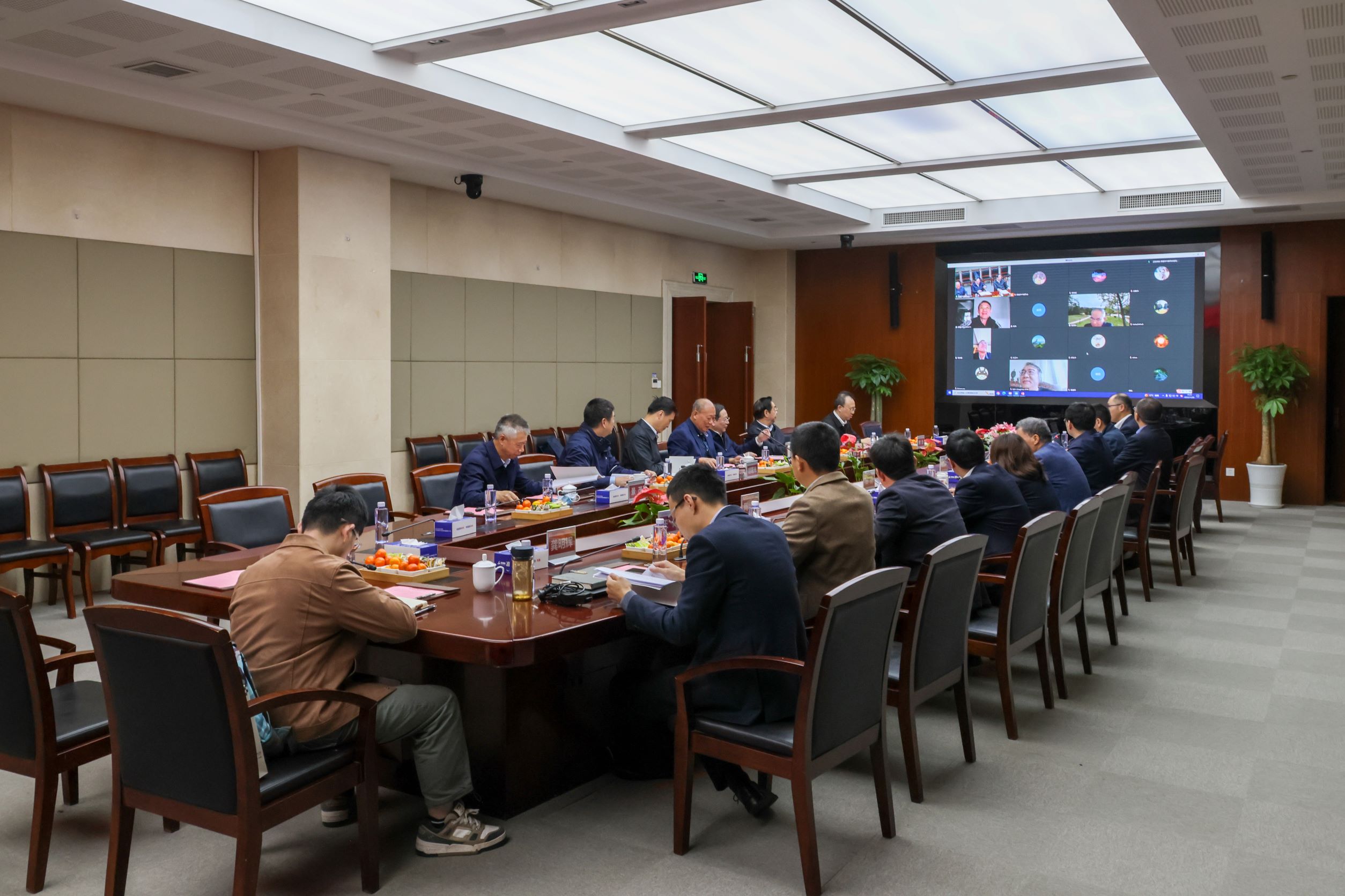 1669624710442943gZ4D.jpg 1669624710442943gZ4D.jpg