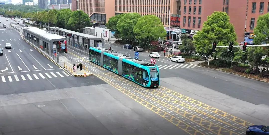 1677457025615831xCoZ.jpg 1677457025615831xCoZ.jpg