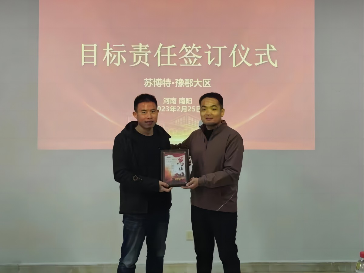 1677637043184024lNAW.jpg 1677637043184024lNAW.jpg