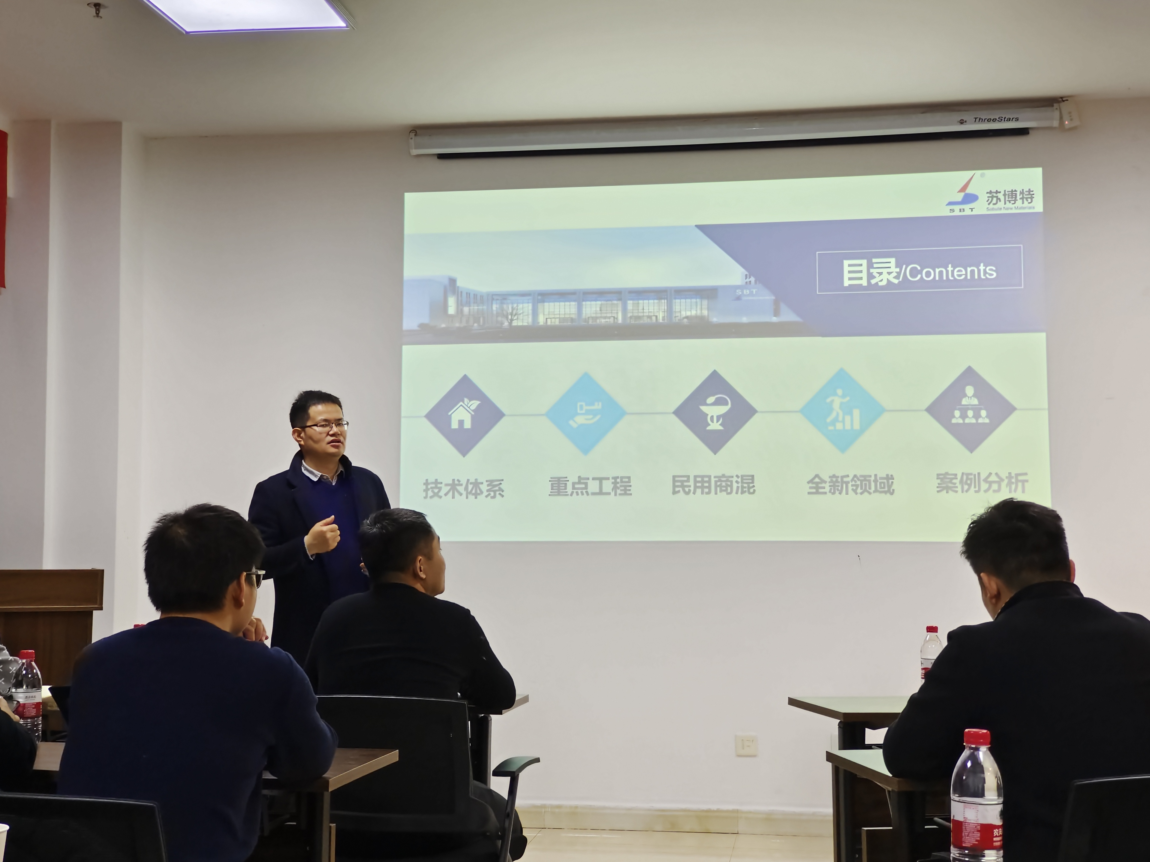 1677637126967012mhia.jpg 1677637126967012mhia.jpg