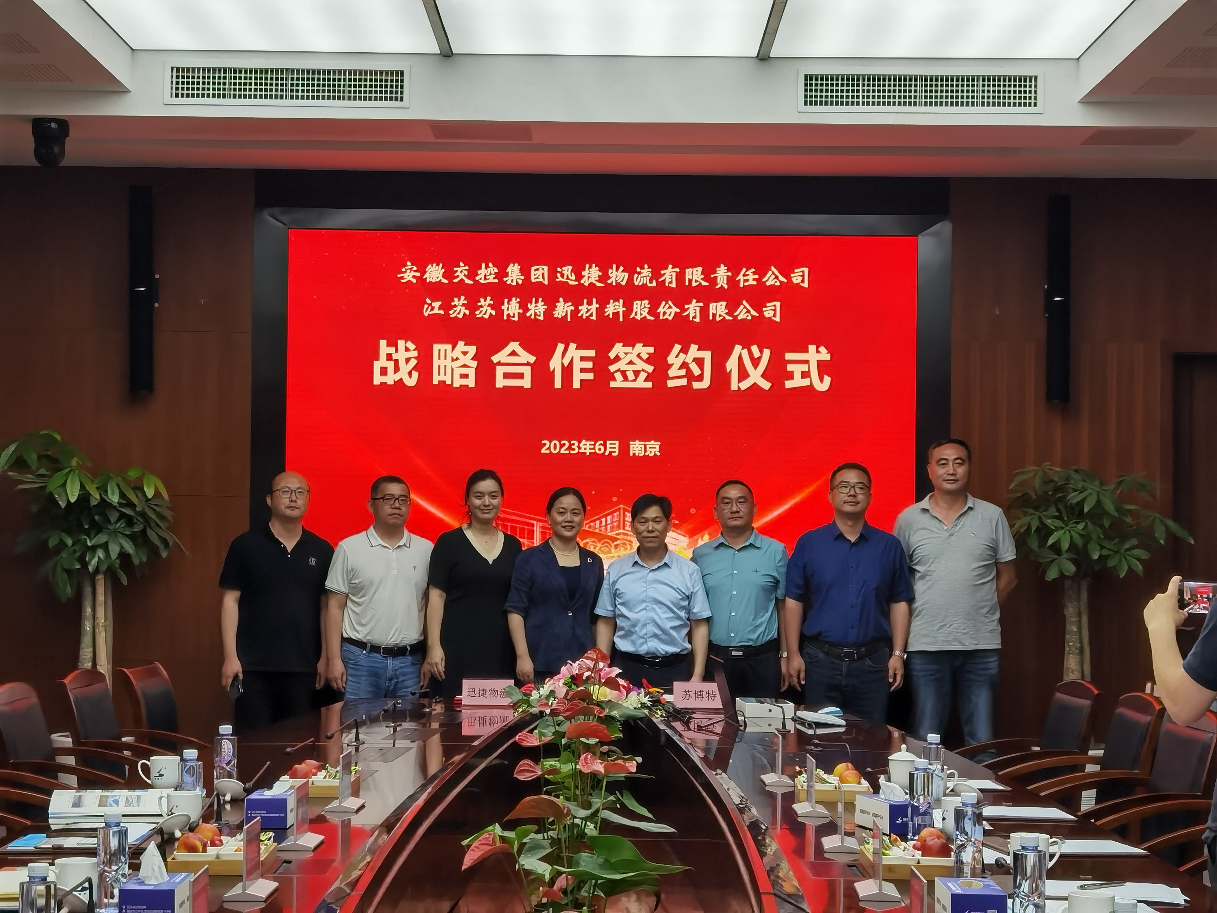 16876030047205763LFg.jpg 16876030047205763LFg.jpg