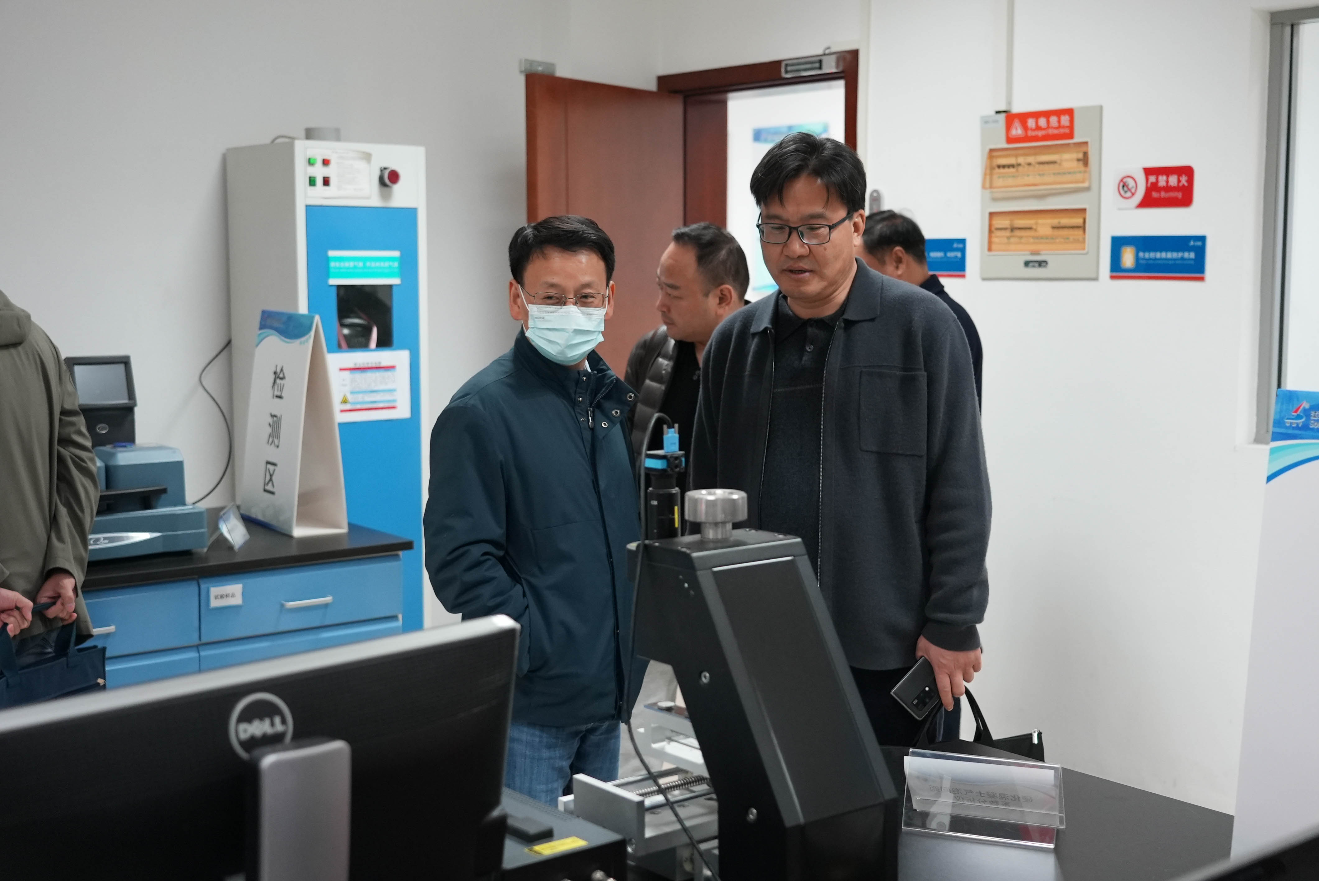 1702345528971099RHLV.jpg 1702345528971099RHLV.jpg