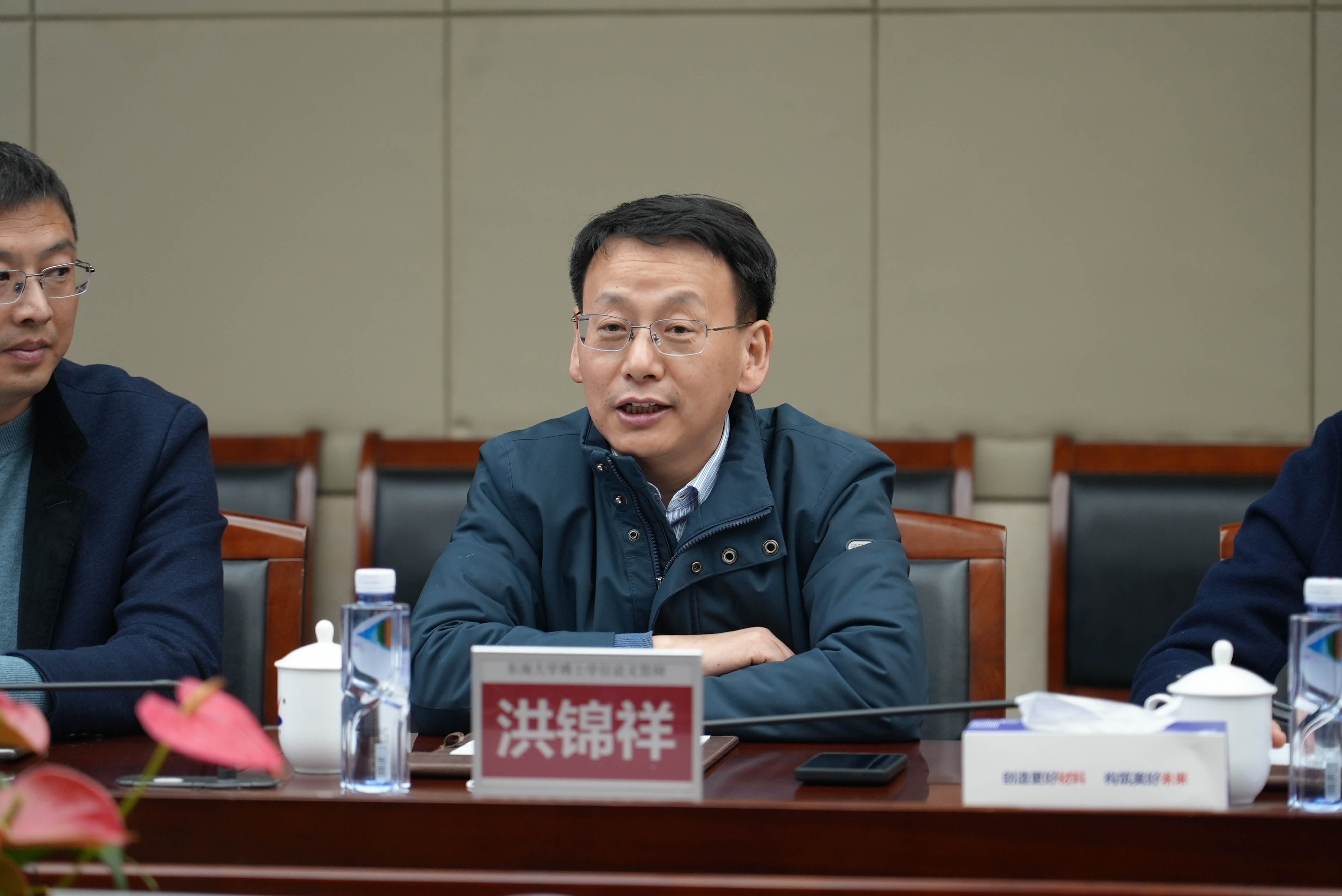 17023455786208975keM.jpg 17023455786208975keM.jpg