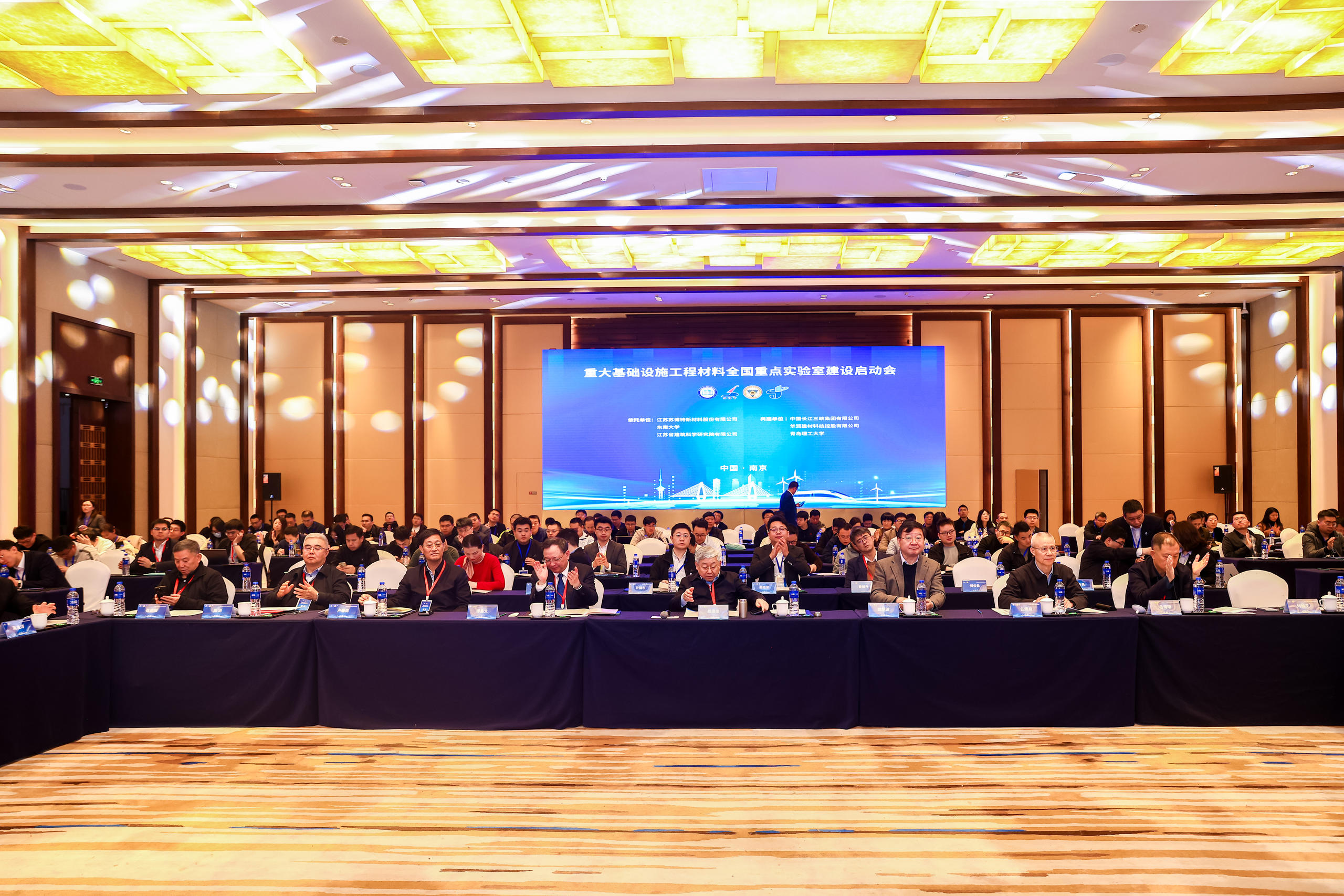 1743334602312866v8g2.jpg 1743334602312866v8g2.jpg